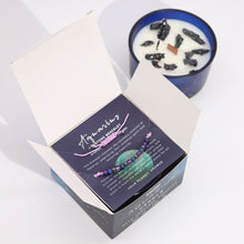 Charger l&#39;image dans la galerie, Bougie en cristal du zodiaque avec bracelet en pierres précieuses – Verseau
