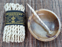 Charger l&#39;image dans la galerie, Corde d&#39;encens Pure Herbs Nard - Encens Artisanal Himalayen Premium