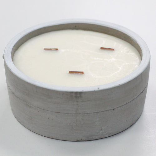 Grande Bougie en Béton et Cire de Soja - Patchouli & Ambre Sombre