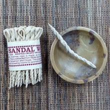 Charger l&#39;image dans la galerie, Corde d&#39;encens Pure Herbs Santal &amp; Épices - Encens Aromatique Himalayen Premium