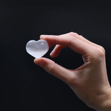 Charger l&#39;image dans la galerie, Mini Cœur de Sélénite Premium 3-4cm - Amour Délicat &amp; Tendresse Pure