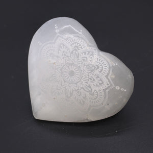 Cœur Mandala de Sélénite Premium 7-8cm - Art Sacré & Amour Géométrique