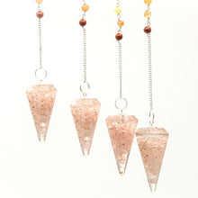 Charger l&#39;image dans la galerie, Pendule de chakra de puissance en orgonite - Quartz rose