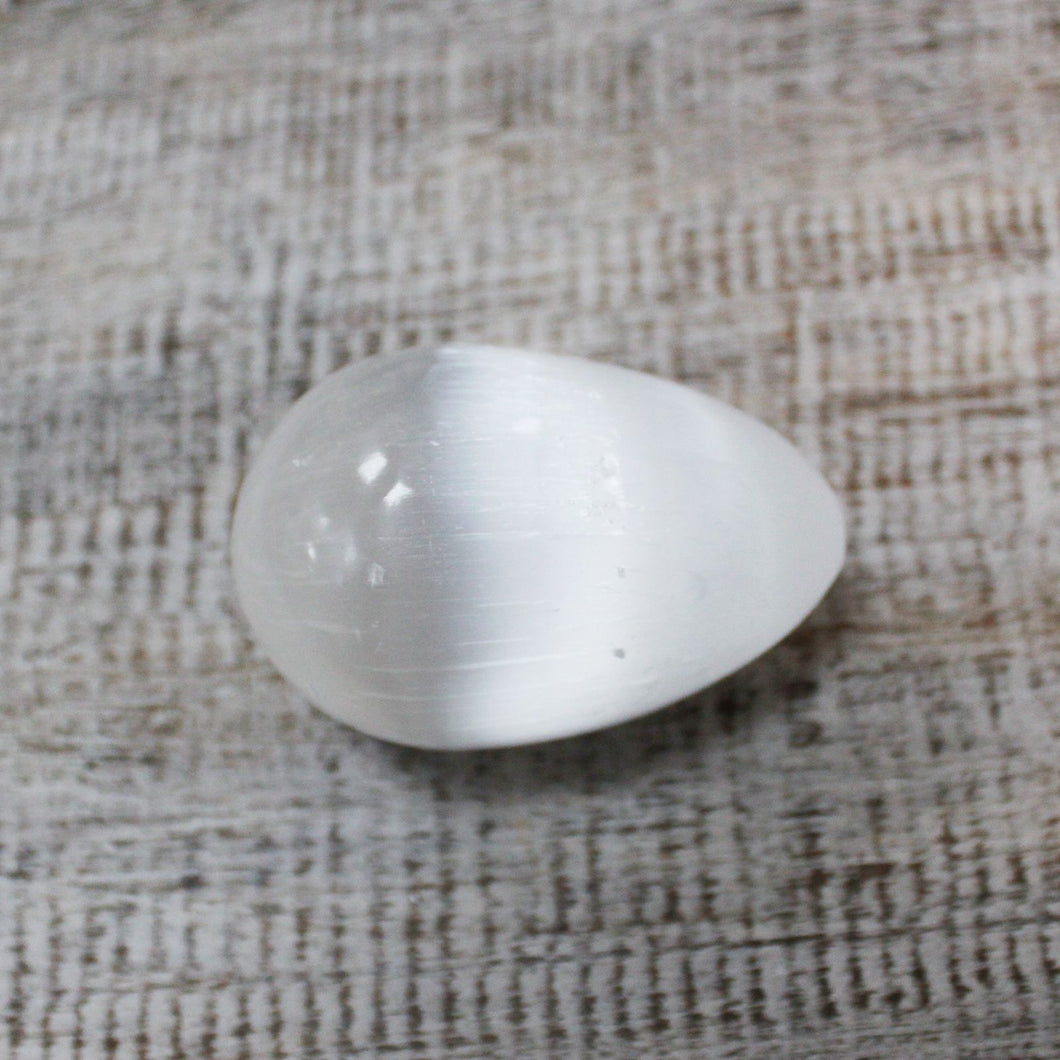 Œuf de Sélénite Premium 5-6cm - Renaissance & Nouveau Départ Spirituel